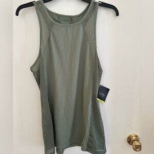 Women’s workout tank